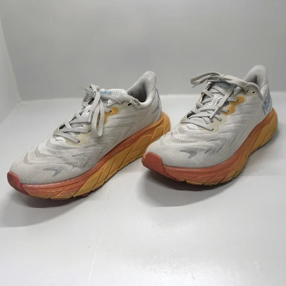 Women’s Hoka Arahi 6 size 8 - Picture 1 of 11